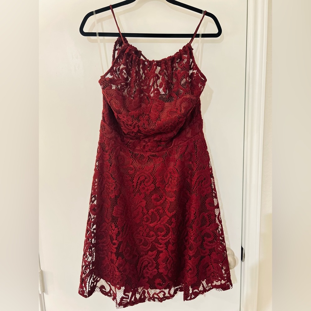 Lace Cocktail Dress - Maroon - Zip Up Closure/ String Tie (L)